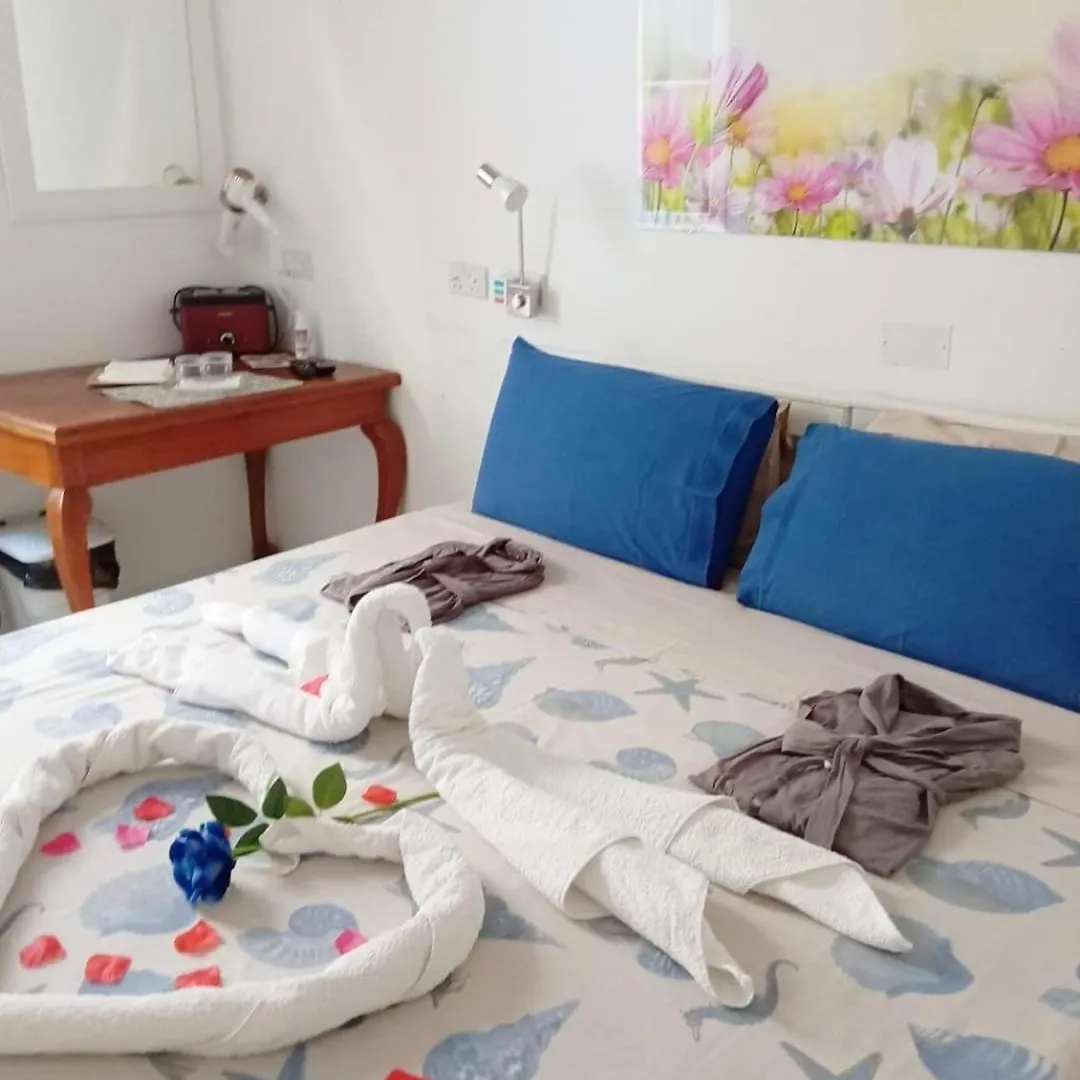 Corto Maltese Hotel Cospicua Malta