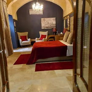 Hotel Julina Boutique Living, Mosta